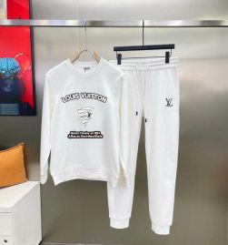 Picture of LV SweatSuits _SKULVM-5XLkdtn16129417